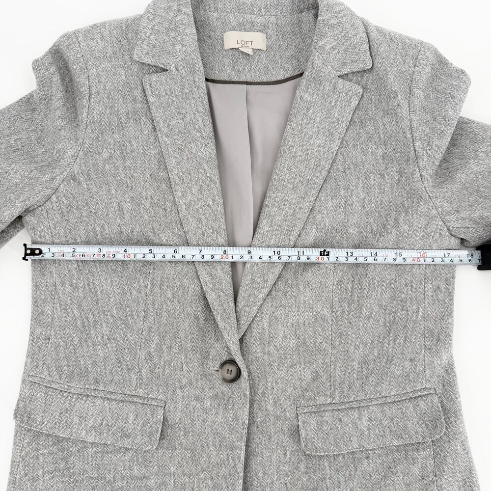 LOFT 8P Gray Herringbone Blazer Light Academia EUC Office Chic Spring Style - Picture 4 of 10